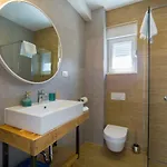 Bulli Croatia 4* Donji Seget