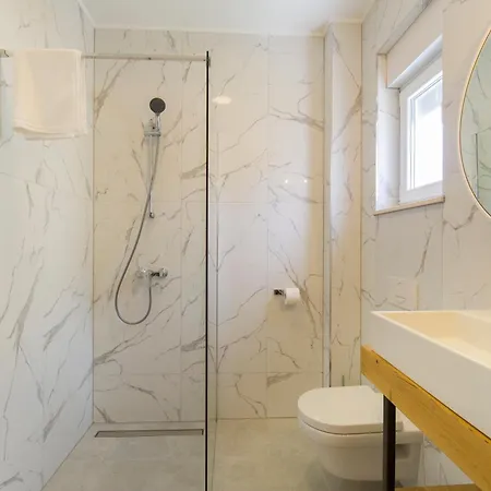 Bulli Croatia Guest house 4*