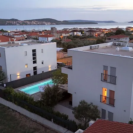 Guest house Bulli Croatia 4*